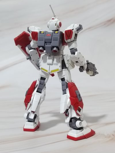 HG 机动战士高达 侵略者部队 红骑士