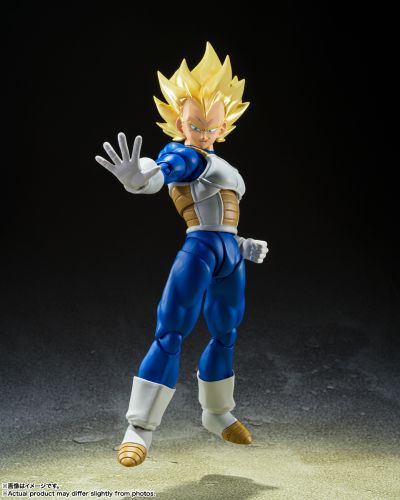 S.H.Figuarts    超级赛亚人贝吉塔-觉醒的超级赛亚人血统-