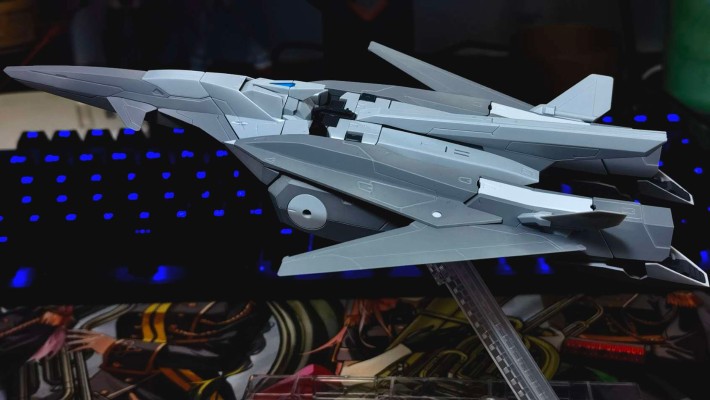 M.S.G 可变骨架系统 01 迦楼罗机甲（白鲸）