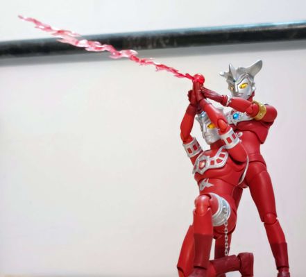 S.H.Figuarts  雷欧奥特曼 阿斯特拉