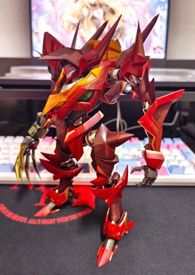 METAL BUILD DRAGON SCALE  反叛的鲁路修R2  红莲圣天八极式