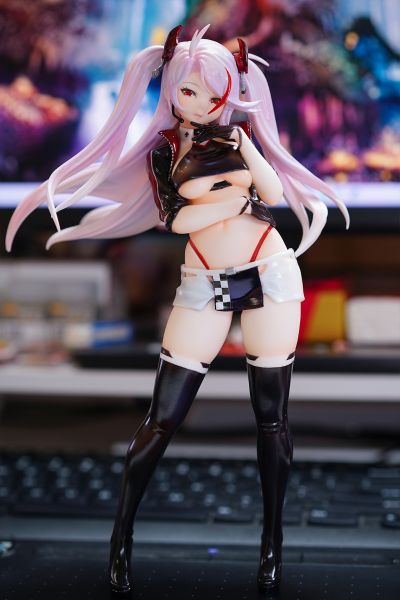 碧蓝航线 欧根亲王 赛车女郎