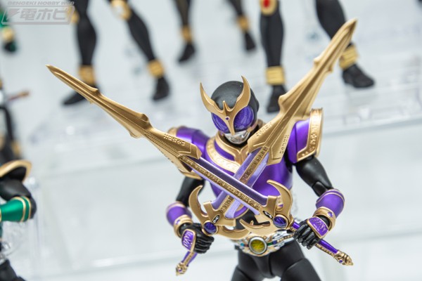 S.H.Figuarts(真骨雕制法)  假面骑士空我 假面骑士空我 升华泰坦形态