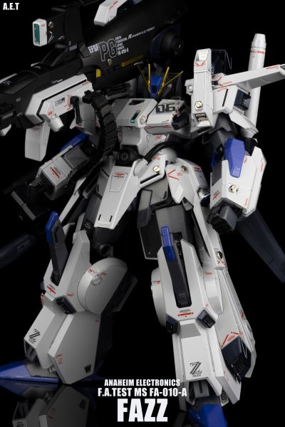 MG 高达前哨战 FA-010A 先行量产型全装甲型ZZ高达 Ver. Ka〔钛金属配色〕