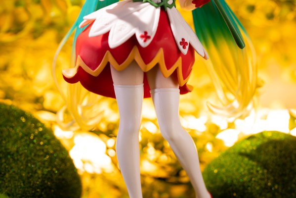 初音未来  童话仙境珍藏人偶 拇指姑娘