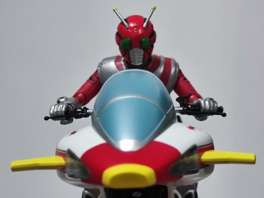 S.H.Figuarts 假面骑士 地狱大使