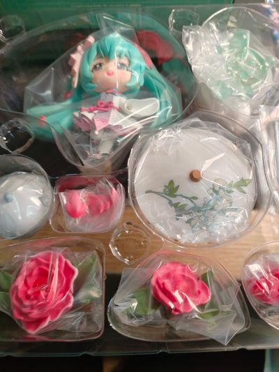 初音未来 花织雨润