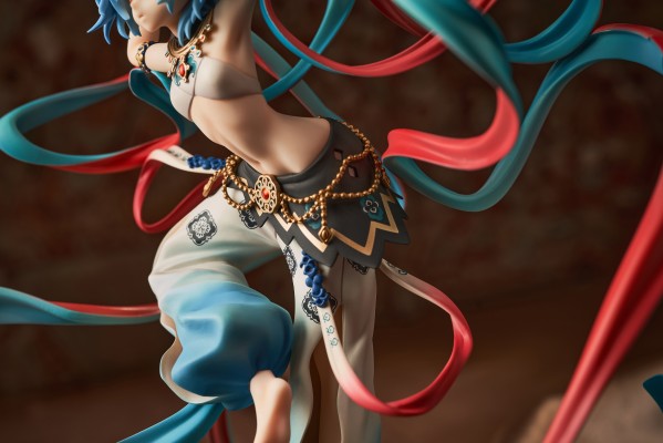 bilibili × 敦煌研究院 2233 敦煌伎乐天系列之舞乐合壁 主题手办