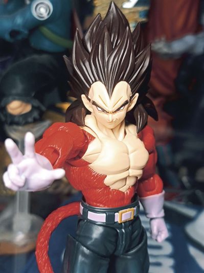 S.H.Figuarts 龙珠GT 超级赛亚人4 孙悟空
