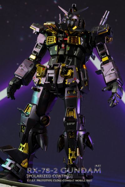 PG UNLEASHED 1/60 RX-78-2高达(偏光涂层版)