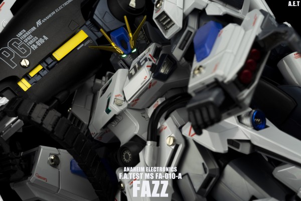 MG 高达前哨战 FA-010A 先行量产型全装甲型ZZ高达 Ver. Ka〔钛金属配色〕
