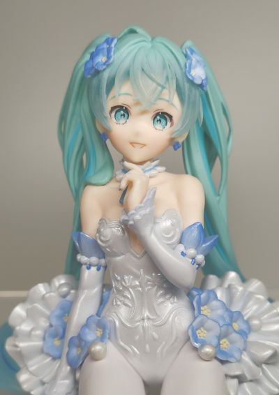 压泡面 初音未来 粉蝶花仙子