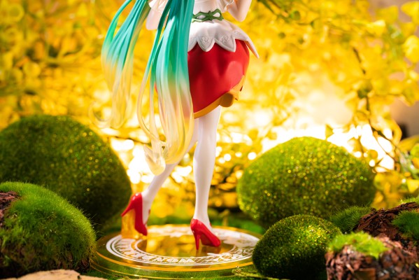初音未来  童话仙境珍藏人偶 拇指姑娘