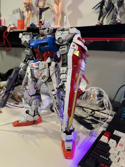 PG 机动战士高达SEED GAT-X105+AQM/E-YM1完美强袭高达