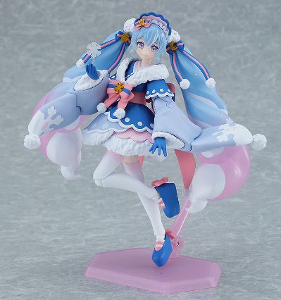 figma#EX-067 初音未来系列  雪未来 冬丽