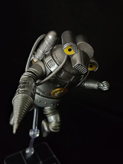 S.H.Figuarts 特利迦奥特曼 怪兽应对特殊空降机甲1号机改 宇宙赛文加