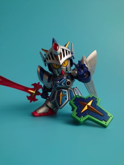 BB戦士 393 LEGEND BB フルアーマー騎士高达