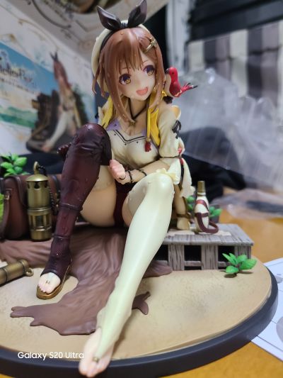 莱莎