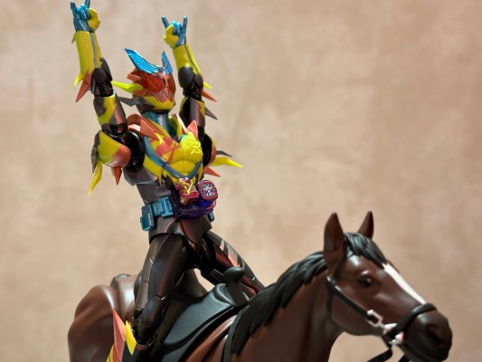 S.H.Figuarts 假面骑士利维斯 假面骑士利维斯