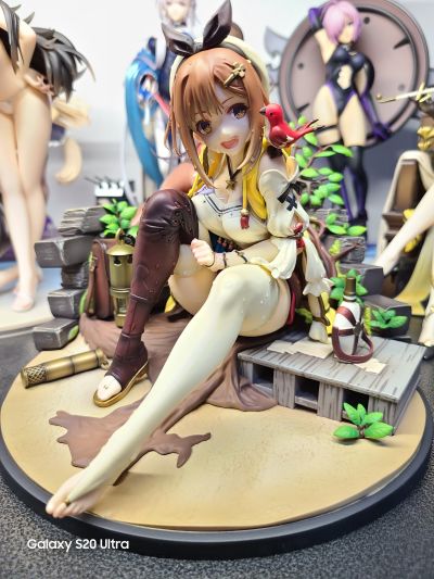莱莎