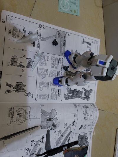 RE/100 机动战士高达 星辰的回忆 高达试作4号机 大丁草