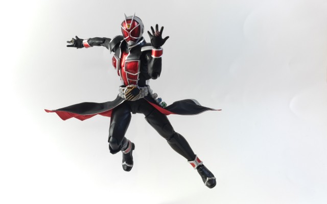 S.H.Figuarts(真骨雕制法)   假面骑士巫骑 假面骑士巫骑 火焰形态 10周年纪念版