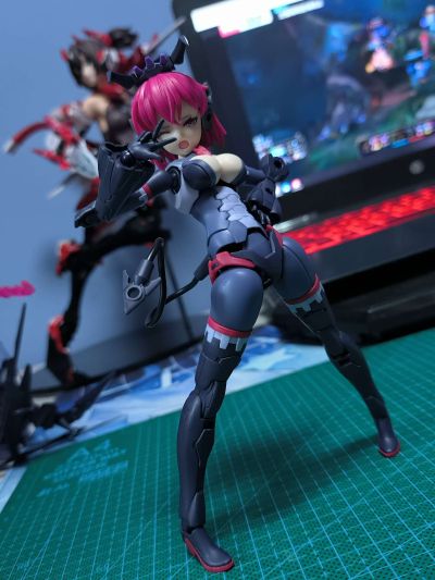 30MS SIS-D00 奈瓦莉亚[配色A]