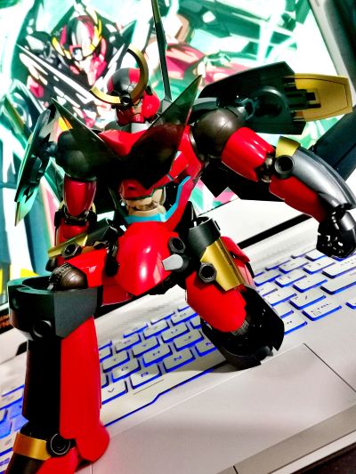 RIOBOT 天元突破红莲螺岩 变形合体 红莲螺岩