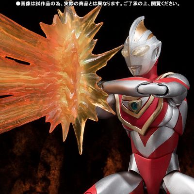 ULTRA-ACT 盖亚奥特曼+XIG希格队战斗机套装