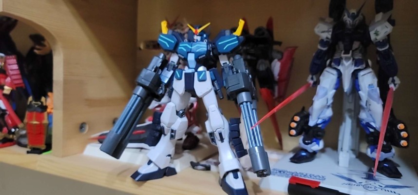 MG 	新机动战记高达W 无尽的华尔兹 XXXG-01H2 重装高达改(无尽的华尔兹)