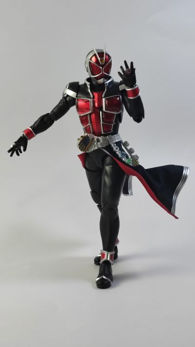 S.H.Figuarts(真骨雕制法)   假面骑士巫骑 假面骑士巫骑 火焰形态 10周年纪念版