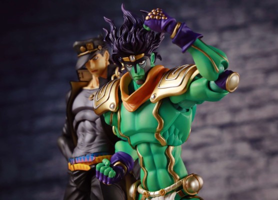 超像可动BIG  JOJO的奇妙冒险 星尘斗士  空条承太郎