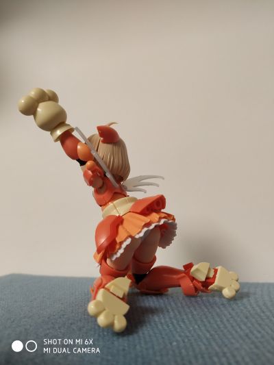 装甲娘 LBCS：地缚喵 小樱亚美