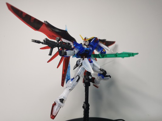 HGCE 机动战士高达SEED DESTINY ZGMF-X42S命运高达 Clear Color