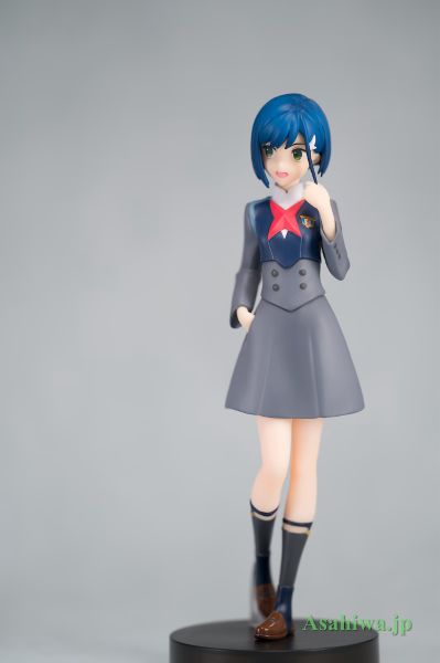POP UP PARADE DARLING in the FRANXX 莓
