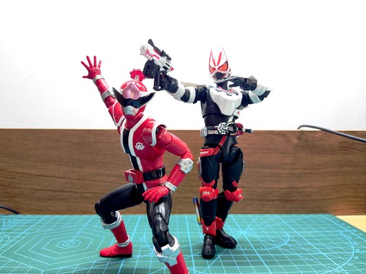 S.H.Figuarts 咚桃太郎