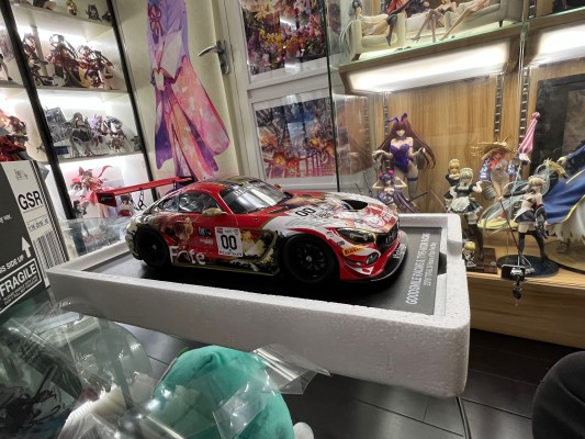 1/18 GOODSMILE RACING & TYPE-MOON RACING 2019 SPA24H 测试会Ver.