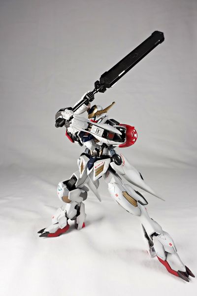 HG 1/144 机动战士高达 铁血的奥尔芬斯第二季 ASW-G-08 巴巴托斯高达 天狼座