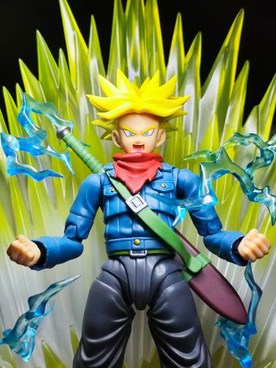 S.H.Figuarts 龙珠：异战 特兰克斯