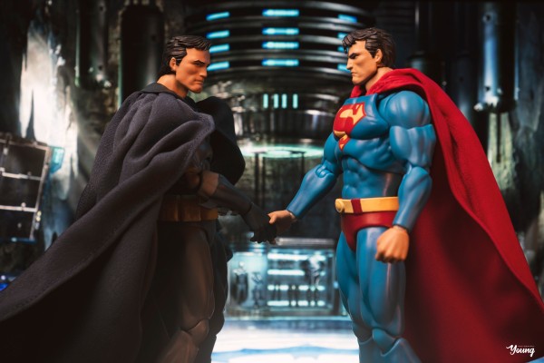 MAFEX Superman 超人 缄默 Ver.