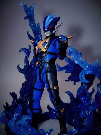 S.H.Figuarts 泰迦奥特曼 托雷基亚奥特曼