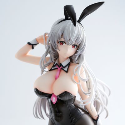 白发兔女郎