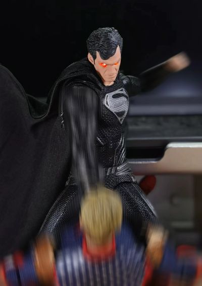 Mafex  编号174 电影 正义联盟 扎克·施奈德版 超人