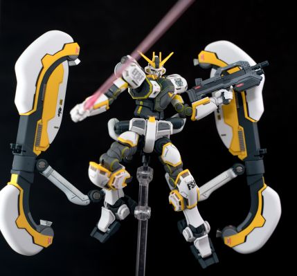 HG 1/144  阿特拉斯高达（高达雷霆宙域战线版）