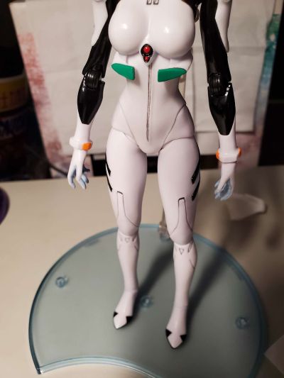 C：MO 新世纪福音战士新剧场版 绫波零