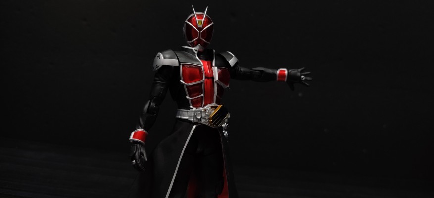 S.H.Figuarts(真骨雕制法)     假面骑士巫骑 火焰形态 10周年纪念版