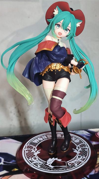 童话仙境 初音未来 穿靴子的猫