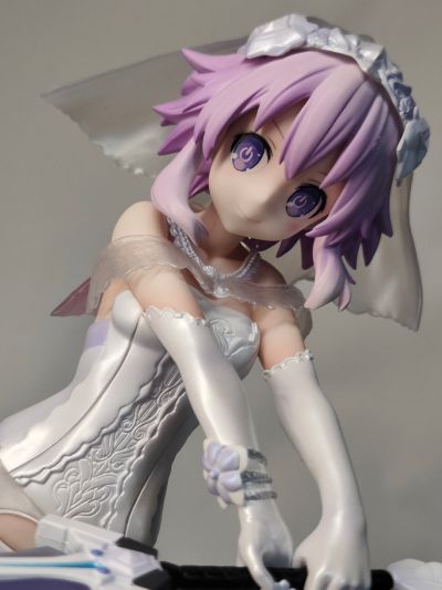 超次元游戏海王星  涅普迪努 小紫