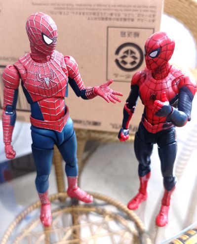 S.H.Figuarts  蜘蛛侠：英雄无归 好邻居蜘蛛侠