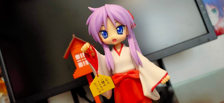 幸运星 柊 かがみ&柊司 New Year Shrine Miyazawa Ltd ver. 